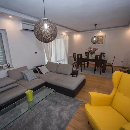 Διαμέρισμα Apartman Marina *