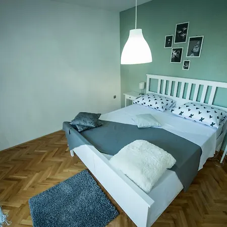 Apartman Marina *